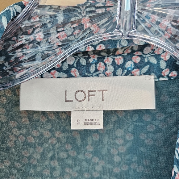 LOFT Floral Tie-Neck Blouse Small | Boho Feminine Layering Top | Soft Fall Color - Picture 9 of 9